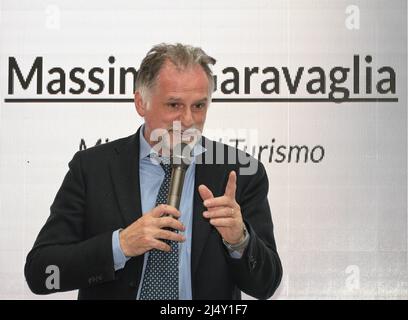 Milan, Italie. 09th avril 2022. Milan, Italie institutions italiennes en photo: Massimo garavaglia Ministre du Tourisme crédit: Agence de photo indépendante/Alamy Live News Banque D'Images