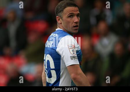 SALFORD, ROYAUME-UNI. AVR 18th John Rooney de Barrow pendant le match de la Sky Bet League 2 entre Salford City et Barrow à Moor Lane, Salford, le lundi 18th avril 2022. (Crédit : Michael Driver | MI News) crédit : MI News & Sport /Alay Live News Banque D'Images