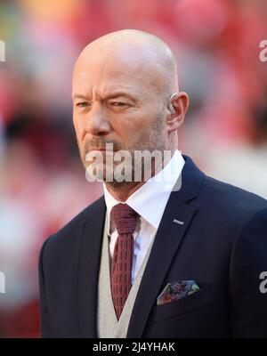 16 avril 2022 - Manchester City / Liverpool - Emirates FA Cup - semi final - Wembley Stadium TV football présentateur et le pundit Alan Shearer pendant la demi-finale de la FA Cup à Wembley. Crédit photo : © Mark pain / Alamy Live News Banque D'Images