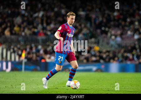 18th avril 2022, Nou Camp, Barcelone, Espagne: La Liga football, FC Barcelone contre Cadix: De Jong de Barcelone Banque D'Images