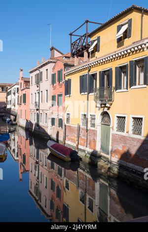 Scène Canal dans le quartier Cannaregio de Venise Italie Banque D'Images