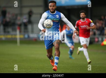 SALFORD, ROYAUME-UNI. AVR 18th Aaron Amadi-Holloway de Barrow pendant le match de la Sky Bet League 2 entre Salford City et Barrow à Moor Lane, Salford, le lundi 18th avril 2022. (Crédit : Michael Driver | MI News) crédit : MI News & Sport /Alay Live News Banque D'Images