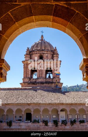 Couvent de Saint-Domingue et église construite sur le sommet des ruines incas du temple de Coricancha à Cusco, Vallée Sacrée, Pérou. Banque D'Images