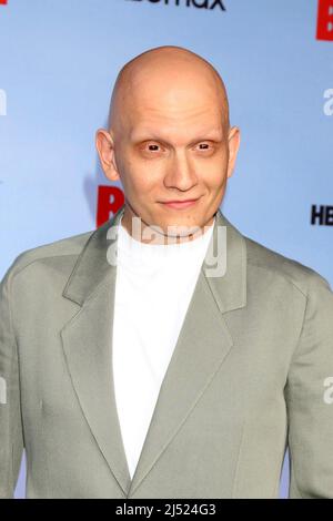 Los Angeles, Californie. 18th avril 2022. Anthony Carrigan aux arrivées de LA première saison 3 DE BARRY, Rolling Greens on Mateo, Los Angeles, CA le 18 avril 2022. Crédit : Priscilla Grant/Everett Collection/Alay Live News Banque D'Images