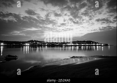 Vue d'Instaw, sur la rivière Torridge à Appledore au coucher du soleil de printemps, Devon, Royaume-Uni Banque D'Images