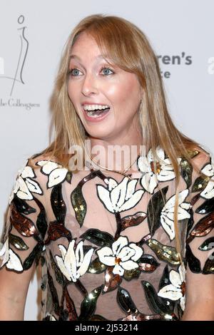 Beverly Hills, Californie. 19th avril 2022. Inde Oxenberg en présence pour le déjeuner de printemps annuel 32nd des collègues et Oscar de la Renta Fashion Show, Beverly Wilshire Hotel, Beverly Hills, CA 19 avril 2022. Crédit : Priscilla Grant/Everett Collection/Alay Live News Banque D'Images