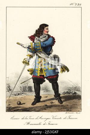 Henri de la Tour d'Auvergne, vicomte de Turenne, 1611-1675, général français et plus tard maréchal général de France. En manteau bleu, avec une écume rouge et or, une ceinture blanche, des culottes, des bottes de cavalier, avec épée. Avec une épée tirée sur un champ de bataille. Maréchal de France. Lithographie de couleur main par Lorenzo Bianchi et Domenico Cuciniello d'après Hippolyte Lecomte de Costuci civili e militari della monarchia francese dal 1200 al 1820, Naples, 1825. Édition italienne des costumes civils et militaires de Lecomte de la monarchie française de 1200 à 1820. Banque D'Images