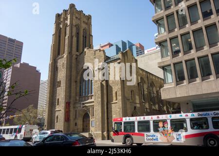 KNOX United Church est une église néo-gothique située à Calgary, en Alberta, au Canada et membre de l'Église unie du Canada. Banque D'Images