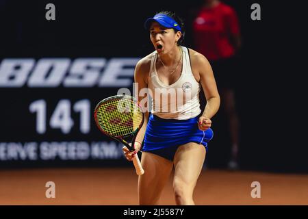 Stuttgart, Allemagne. 20th avril 2022. Lors de son match de 2nd Round Singles du Grand Prix de tennis Porsche 2022 contre à la Porsche Arena de Stuttgart, Allemagne Dan O' Connor/SPP crédit: SPP Sport Press photo. /Alamy Live News Banque D'Images