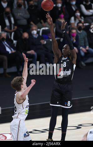 Bologna, Italie, 20 avril 2022, Kevin Hervey (Segafredo Virtus Bologna) pendant le match du tournoi Eurocup Segafredo Virtus Bologna vs. Lietkabelis Panevezys au Segafredo Arena - Bologne, 20 avril 2022 - photo: Michele Nucci Banque D'Images