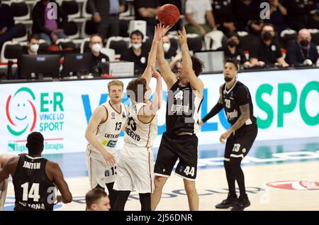 Bologna, Italie, 20 avril 2022, Milos Teodosic (Segafredo Virtus Bologna) pendant le match Eurocup Segafredo Virtus Bologna vs. Lietkabelis Panevezys au Segafredo Arena - Bologne, 20 avril 2022 - photo: Michele Nucci Banque D'Images