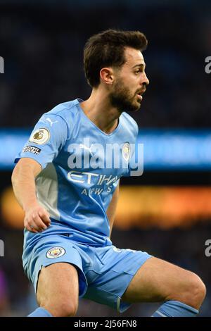 City Stadium, Manchester, Royaume-Uni. 20th avril 2022. Premier League football, Manchester City contre Brighton et Hove Albion; Bernardo Silva de Manchester City crédit: Action plus Sports/Alay Live News Banque D'Images