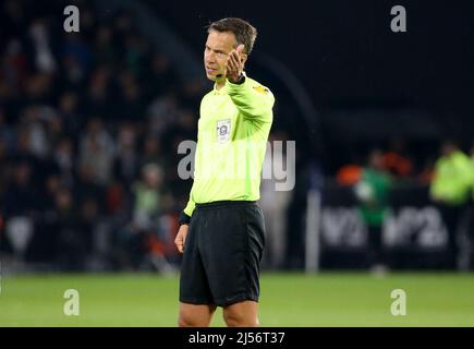 Angers, France - 20/04/2022, Referee Johan Hamel lors du championnat français Ligue 1 de football entre SCO Angers et Paris Saint-Germain le 20 avril 2022 au stade Raymond KOPA à Angers, France - photo Jean Catuffe / DPPI Banque D'Images