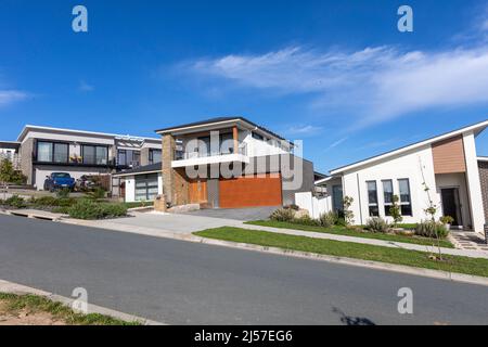 Nouvelles maisons à Denman Prospect, une nouvelle banlieue en construction à Canberra, TERRITOIRE DE LA CAPITALE AUSTRALIENNE, dans la région de la vallée de Molonglo Banque D'Images