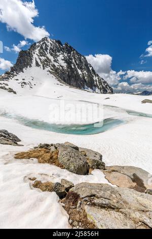 Lac de la Plana, parc naturel de Posets Maladeta, pyrénées espagnoles Banque D'Images