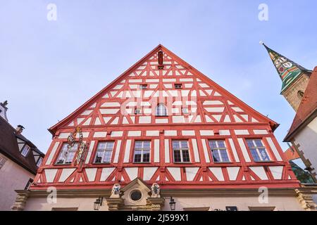 Wolframs Eschebach, Bavière, Allemagne, centre-ville avec de célèbres maisons médiévales à colombages et lieu de naissance du poète médieaval Wolfram Banque D'Images