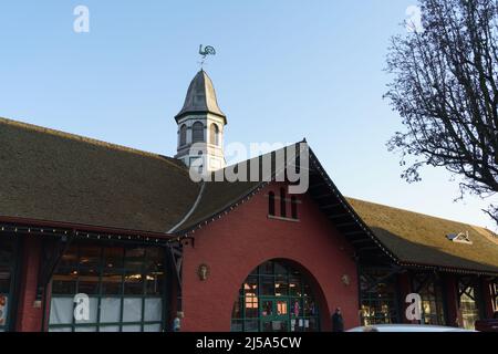 Le bâtiment néo-roman Wheeling City Centre Market de 1890 est inscrit au registre national des lieux historiques et fait également partie de la Squa Centre Market Banque D'Images