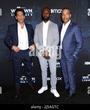 New York, États-Unis. 21st avril 2022. Jon Bernthal, Jamie Hector et Reinaldo Marcus Green participant à la première « We Own This City » d'HBO, qui s'est tenue à Times Center le 21 avril 2022 à New York, NY ©Steven Bergman/AFF-USA.COM Credit: AFF/Alamy Live News Banque D'Images