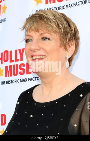 21 avril 2022, Los Angeles, CA, Etats-Unis: LOS ANGELES - APR 21: Alison Arngrim au Hollywood Museum célèbre l'anniversaire de 40th de l'actrice Kate Linder à propos de « The Young and the restless » de CBS avec une nouvelle exposition au Hollywood Museum le 21 avril 2022 à Los Angeles, CA (Credit image: © Kay Blake/ZUMA Press Wire) Banque D'Images