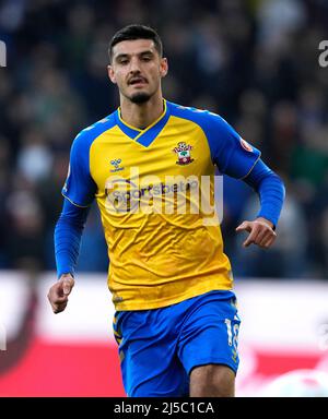 Burnley, Royaume-Uni. 21st avril 2022. Armando Broja de Southampton lors du match de la Premier League à Turf Moor, Burnley. Crédit photo devrait se lire: Andrew Yates / Sportimage crédit: Sportimage / Alay Live News Banque D'Images