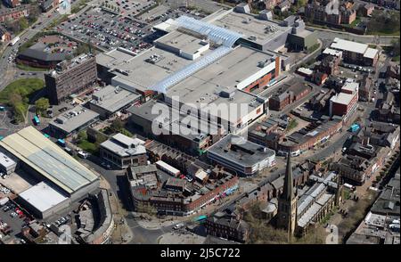Vue aérienne du centre commercial Trinity Walk dans le centre-ville de Wakefield, West Yorkshire Banque D'Images