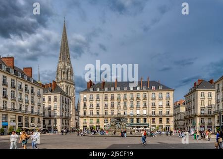 La place Royale d Nantes, située en plein centre, a été conçue en 1786. C'est un endroit magnifique où il est bon de marcher Banque D'Images