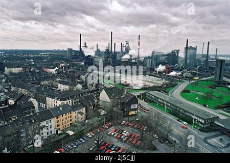 Duisburg, 01.03.1995 - vue de Thyssen Huettenwerk à Duisburg, aujourd'hui ThyssenKrupp Steel Europe. [traduction automatique] Banque D'Images