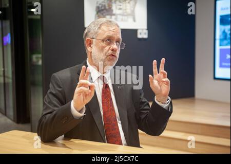 09 décembre 2019, Singapour, République de Singapour, Asie - Portrait de Peter Meinshusen, président régional d'Evonik Asie-Pacifique Sud de la société chimique allemande Evonik Industries AG, lors d'une interview pour WirtschaftsWoche au Centre de recherche Evonik Asie à Biopolis, site de recherche internationale et pionnière à Singapour. [traduction automatique] Banque D'Images