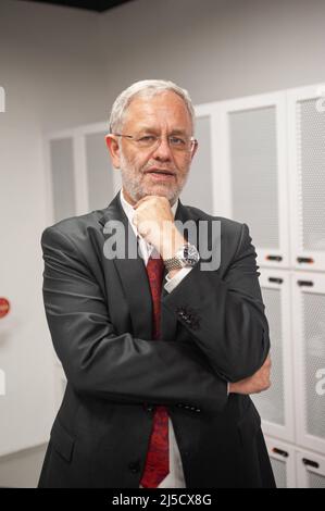 09 décembre 2019, Singapour, République de Singapour, Asie - Portrait de Peter Meinshusen, président régional d'Evonik Asie-Pacifique Sud de la société chimique allemande Evonik Industries AG, lors d'une interview pour WirtschaftsWoche au Centre de recherche Evonik Asie à Biopolis, site de recherche internationale et pionnière à Singapour. [traduction automatique] Banque D'Images