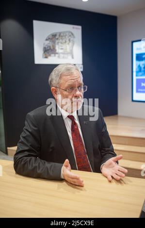 09 décembre 2019, Singapour, République de Singapour, Asie - Portrait de Peter Meinshusen, président régional d'Evonik Asie-Pacifique Sud de la société chimique allemande Evonik Industries AG, lors d'une interview pour WirtschaftsWoche au Centre de recherche Evonik Asie à Biopolis, site de recherche internationale et pionnière à Singapour. [traduction automatique] Banque D'Images