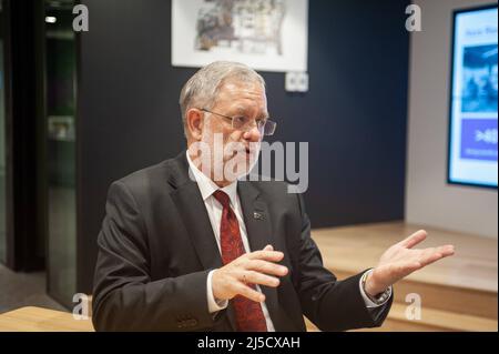 09 décembre 2019, Singapour, République de Singapour, Asie - Portrait de Peter Meinshusen, président régional d'Evonik Asie-Pacifique Sud de la société chimique allemande Evonik Industries AG, lors d'une interview pour WirtschaftsWoche au Centre de recherche Evonik Asie à Biopolis, site de recherche internationale et pionnière à Singapour. [traduction automatique] Banque D'Images