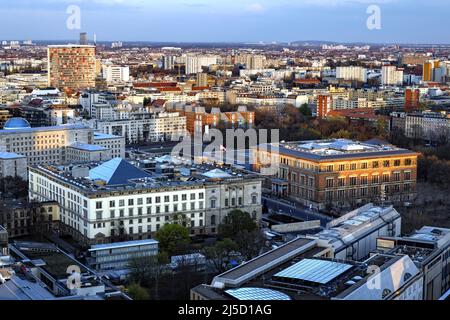 Berlin, 20.04.2021 - vue de la Chambre des représentants de Berlin et du Gropius Bau. [traduction automatique] Banque D'Images