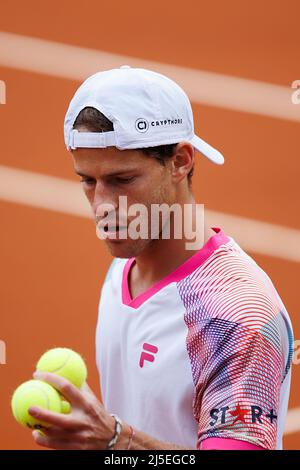 Barcelone, Espagne. 22nd avril 2022. Diego Schwartzman en action pendant le cinquième jour de l'Open de Barcelone Banc Sabadell au Real Club de Tenis Barcelone à Barcelone, Espagne. Crédit: Christian Bertrand/Alay Live News Banque D'Images