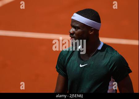 Barcelone, Espagne. 22nd avril 2022. BARCELONE, ESPAGNE - AVRIL 22: Frances Tiafoe des États-Unis dans son match contre Felix Auger Aliassime du Canada pendant l'Open de Barcelone Banc Sabadell, Trophée Conde de Godo au Real Club de Tenis Barcelone le 22 avril 2022 à Barcelone, Espagne (photo de Gerard Franco/Orange Pictures) crédit: Orange pics BV/Alay Live News Banque D'Images