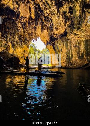 Grotte de Tham Lod près de Pai, à Mae Hong son, Thaïlande Banque D'Images