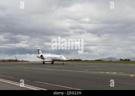 Gulfstream G550 privé à l'aéroport de Biarritz, France Banque D'Images