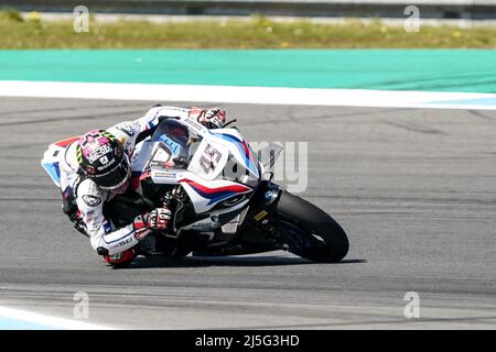 ASSEN, PAYS-BAS - AVRIL 23 : Scott Redding de la Grande-Bretagne manèges pendant la course du Championnat du monde FIM Superbike 1 pendant le WorldSBK Motul Dutch Round au circuit TT Assen le 23 avril 2022 à Assen, pays-Bas (photo par Andre Weening/Orange Pictures) Banque D'Images