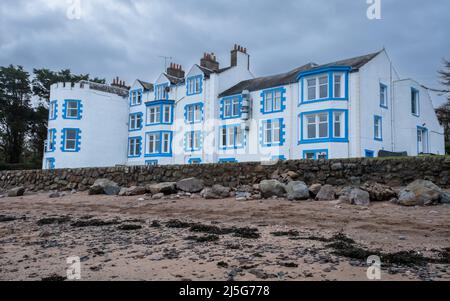 Balcary, Écosse - décembre 31st 2021 : Balcary Bay Hotel et plage près d'Auchencairn, Dumfries et Galloway, Écosse Banque D'Images