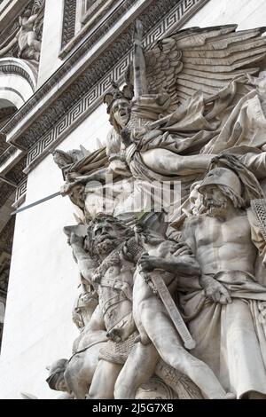 Paris : départ de 1792 (ou la Marseillaise) par François rude, l'un des quatre principaux groupes sculpturales de l'Arc de Triomphe (Arc de Triomphe) Banque D'Images