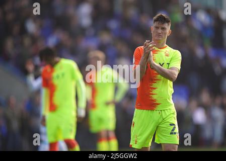 Joe Lolley, de Nottingham Forest, célèbre après le coup de sifflet final lors du match du championnat Sky Bet au Weston Homes Stadium, à Peterborough. Date de la photo: Samedi 23 avril 2022. Banque D'Images