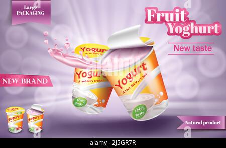Poster réaliste vectoriel pour la publicité du yaourt. Lait naturel ou yaourt crémeux en grand paquet avec couvercle ouvert et éclaboussures de yaourt isolées sur un pur léger Illustration de Vecteur
