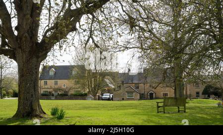 Vue sur Kingham Village Oxfordshire Banque D'Images