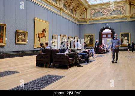 Londres, Royaume-Uni - septembre 2021 : le sifflet de George Stubbs domine la salle 34 à la National Gallery de Londres Banque D'Images