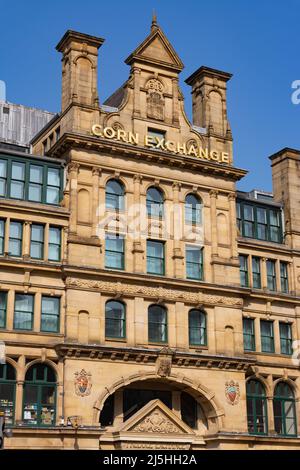 Manchester, Angleterre - États-Unis - 23rd mars 2022 : extérieur du Corn Exchange Building, construit entre 1897 et 1903, à Manchester City. Banque D'Images