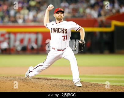 Phoenix, Arizona, États-Unis. 23rd avril 2022. Ian Kennedy (31) des Arizona Diamondbacks, qui s'est enorni dans le top 8th du dîner entre les New York mets et les Arizona Diamondbacks à case Field à Phoenix, Arizona. Michael Cazares/Cal Sport Media. Crédit : csm/Alay Live News Banque D'Images