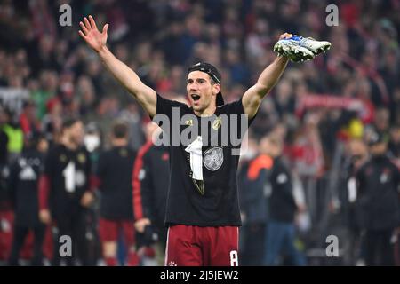 Munich, Allemagne. 23rd avril 2022. Leon GORETZKA (FC Bayern Munich), jubilation, joie, enthousiasme, champion allemand, championnat. Football 1st saison Bundesliga 2021/2022, 31.match, matchday31. FC Bayern Munich-Borussia Dortmund 3-1 le 9th avril 2022, ALLIANZARENA Munich. Credit: dpa/Alay Live News Banque D'Images