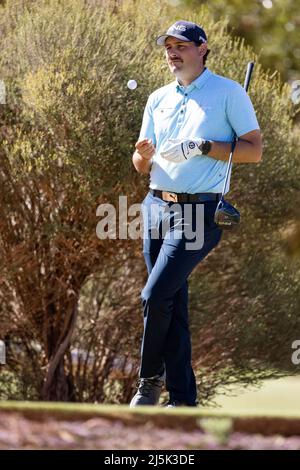 Karlkurla, Australie, 24 avril 2022. Ryan Chisnell sur le sixième trou pendant le championnat de PGA de la WA de 2021 de CKB, dans le cadre du CIRCUIT PGA DE l'Australasie de HANDA ISPS le 24 avril 2022 au parcours de golf de Kalgoorlie à Kalgoorlie, en Australie. Crédit : Graham Conaty/Speed Media/Alay Live News Banque D'Images