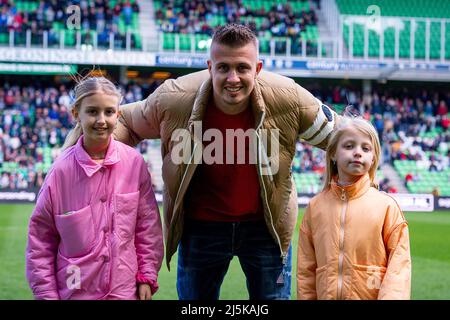 GRONINGEN - (lr) lors du match néerlandais Eredivisie entre le FC Groningen et Heracles Almelo au stade Euroborg, le 24 avril 2022 à Groningen, pays-Bas. ANP COR LASKER Banque D'Images