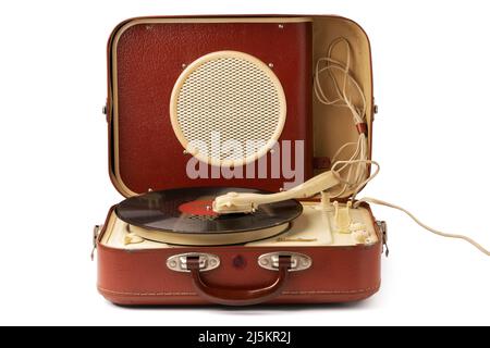 Lecteur de disques portable vintage dans une valise isolée sur blanc Banque D'Images