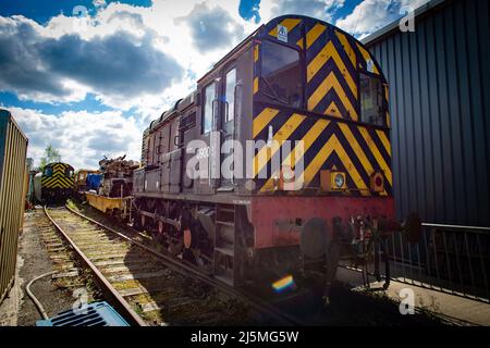 Préservation des locomotives au Barrow Hill Roundhouse, Derbyshire, avril 2022. Classe 02, 03, 08 20, 45, 82, 55, 89, 47, 91 Banque D'Images